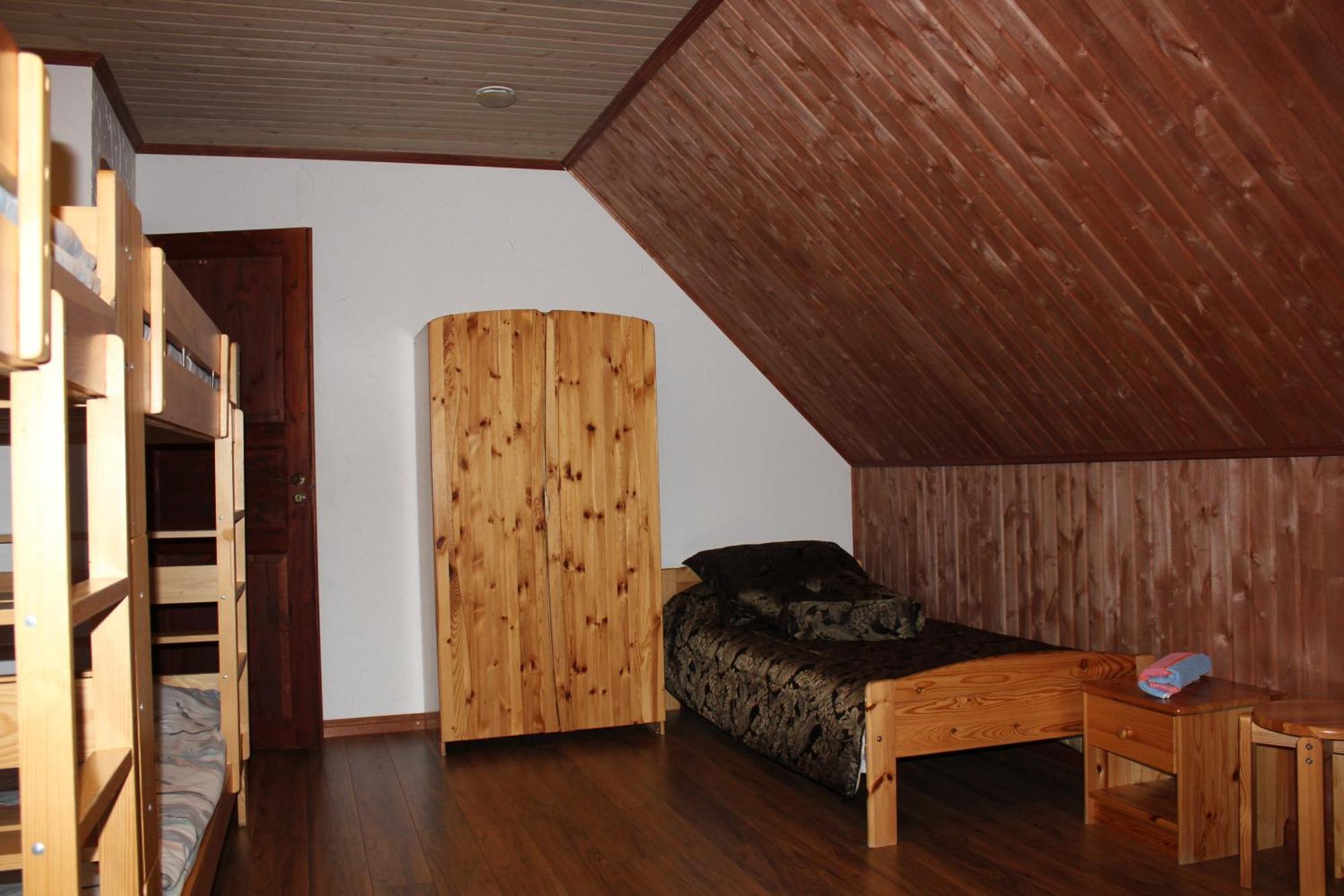 Krapi Guesthouse Treimani Стая снимка