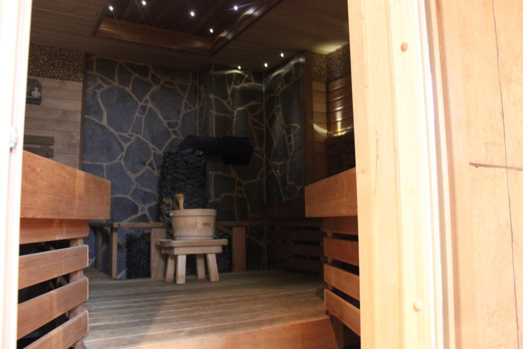 Krapi Guesthouse Treimani Стая снимка
