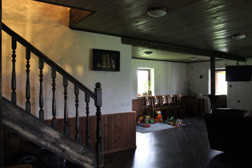 Krapi Guesthouse Treimani Стая снимка