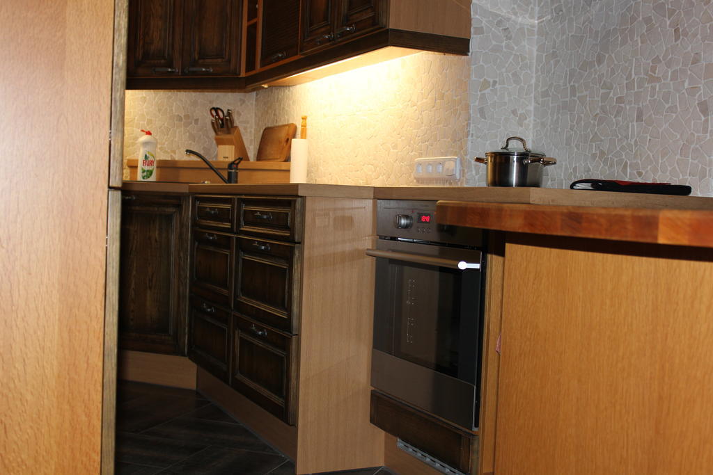 Krapi Guesthouse Treimani Стая снимка