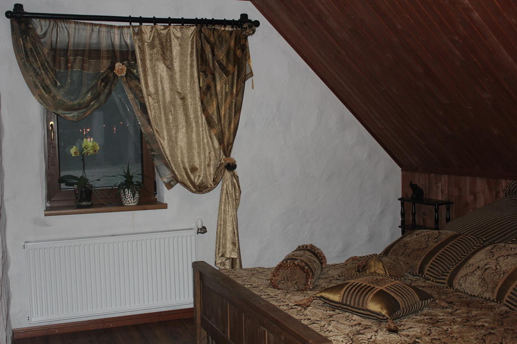 Krapi Guesthouse Treimani Стая снимка